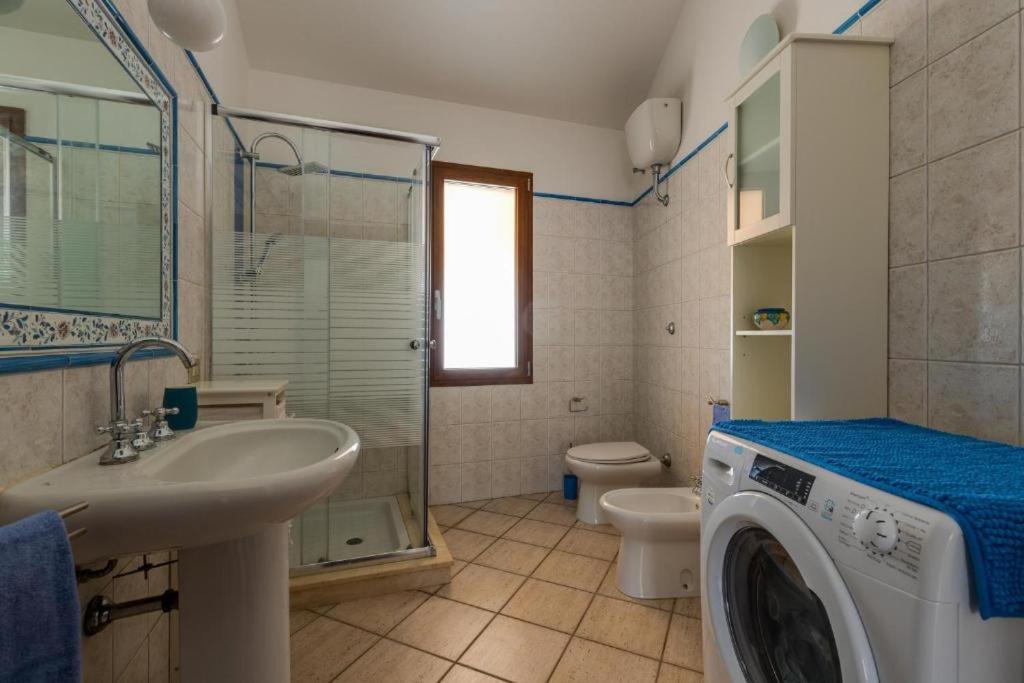 La Casa Delle Zie - Cabras Villa Buitenkant foto